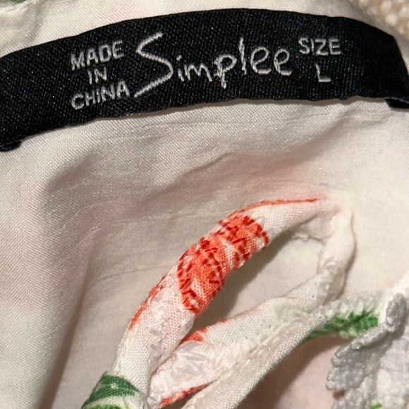 BerryGo Women's Floral Mini Eyelet Romper - Picture 9 of 13